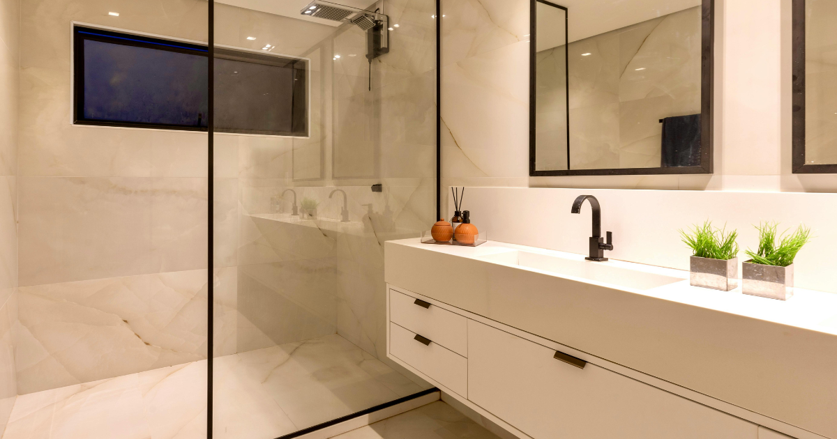 Bathroom after a deep cleaning