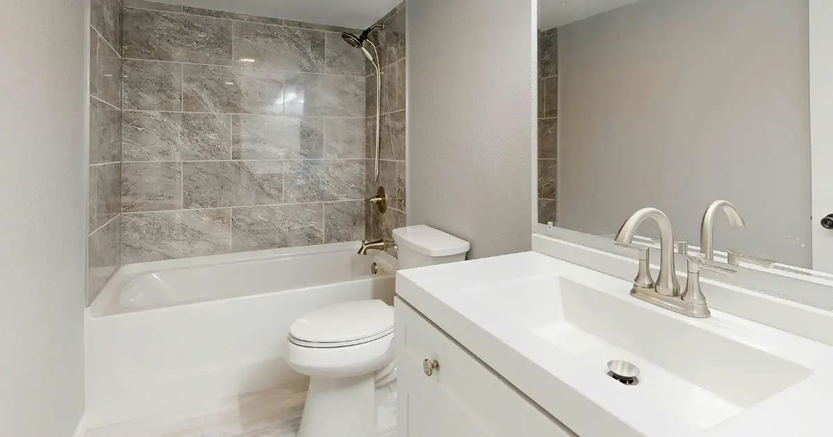 Bathroom, cleaned and sanitized, ready to be used