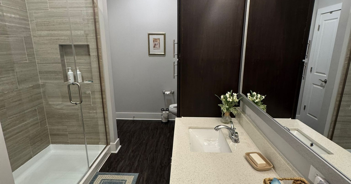 Home bathroom after a professional cleaning done by experts with many years of experience